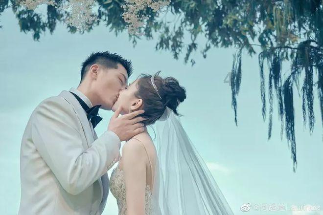 求生指南：第三人称